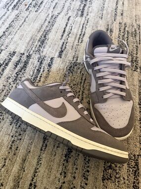 Mens nike dunks size 12.5 in a grey and light purple colorway